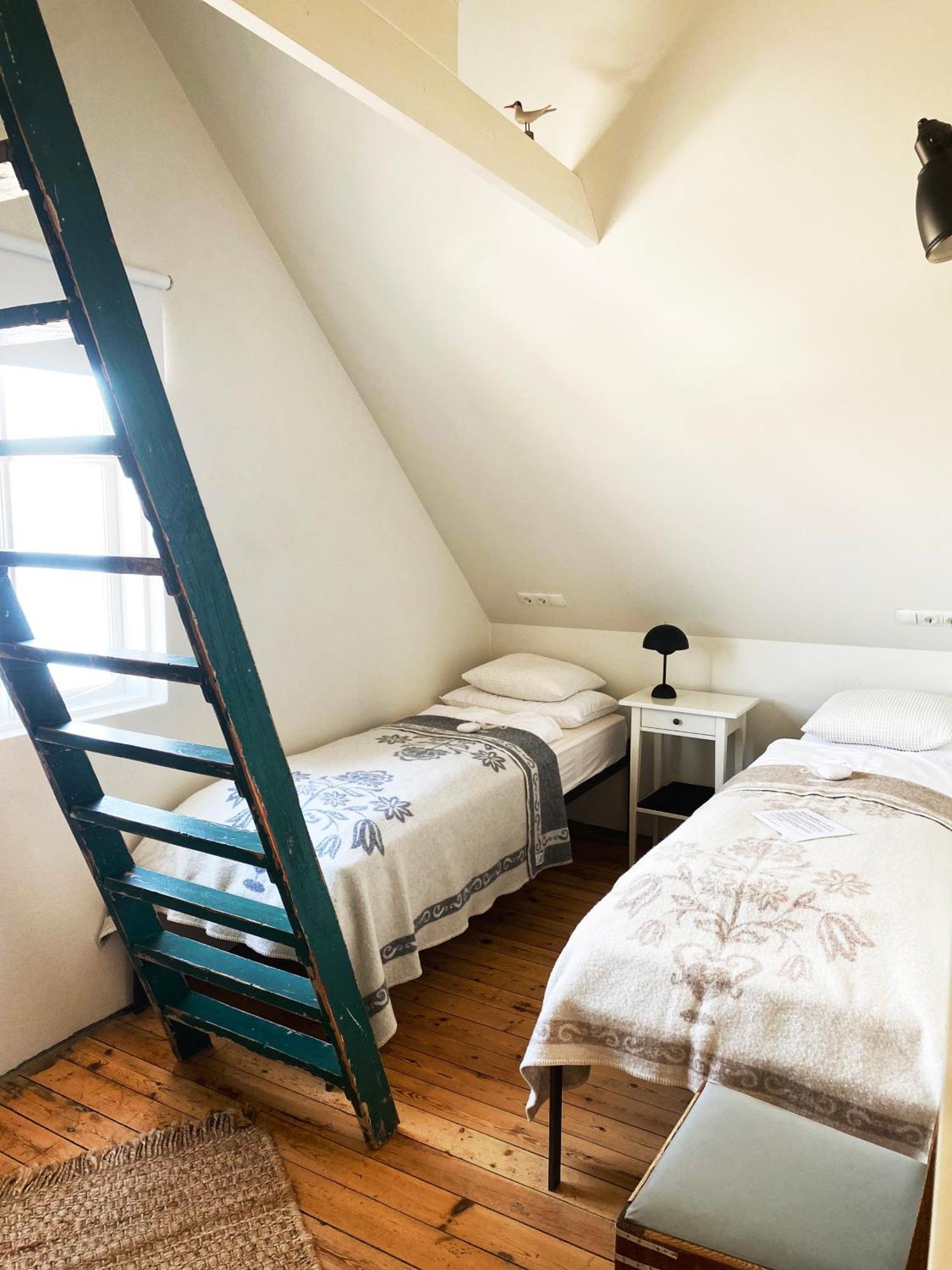 Melar Guesthouse Kópasker Extérieur photo